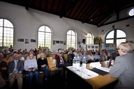 Dateiname: bIMG_0233.jpg
Dateigröße: 88KB
Abmessungen: 787x525
hinzugefügt am: 15.April 2009 bIMG_0233.jpg
