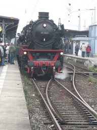 BR_41_360_in_Solingen_Hbf_ber_Remscheid_nach_W-Oberbarmen__4.jpg