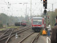 Filename=VT_98_+_BR_628_in_Solingen_Hbf.jpg
Filesize=49KB
Dimensions=512x384
Date added=Nov 11, 2007 VT_98_+_BR_628_in_Solingen_Hbf.jpg