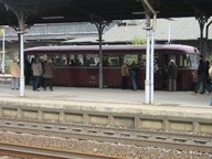 Dateiname: VT_98_in_Solingen_Hbf_über_Gruiten_nach_W-Oberbarmen.jpg
Dateigröße: 53KB
Abmessungen: 512x384
hinzugefügt am: 11.November 2007 VT_98_in_Solingen_Hbf_über_Gruiten_nach_W-Oberbarmen.jpg