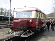 Dateiname: Wismarer_Schienenbus_(Schweineschnäuzchen).jpg
Dateigröße: 71KB
Abmessungen: 787x591
hinzugefügt am: 01.Mai 2008 Wismarer_Schienenbus_(Schweineschnäuzchen).jpg